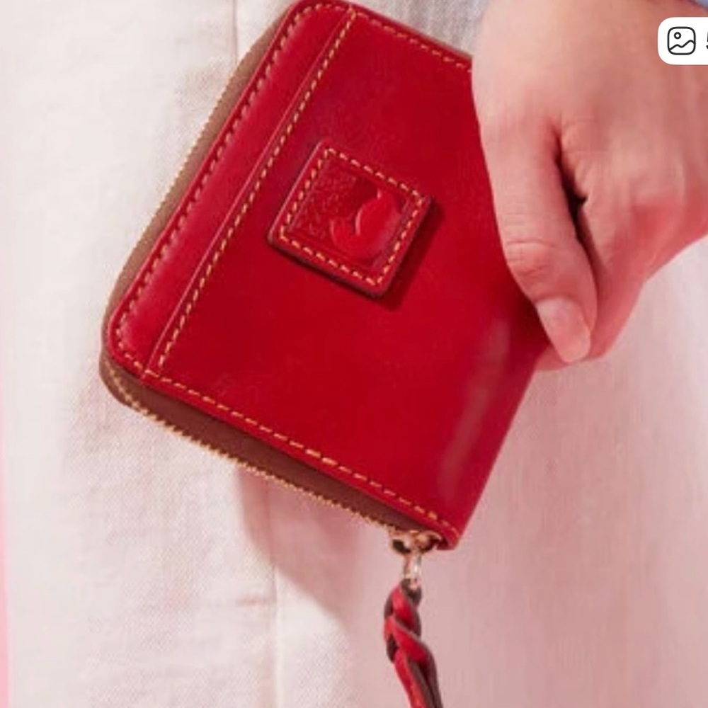 Dooney & Bourke Red Florentine Small Zip-around Wallet ❤️ NIB